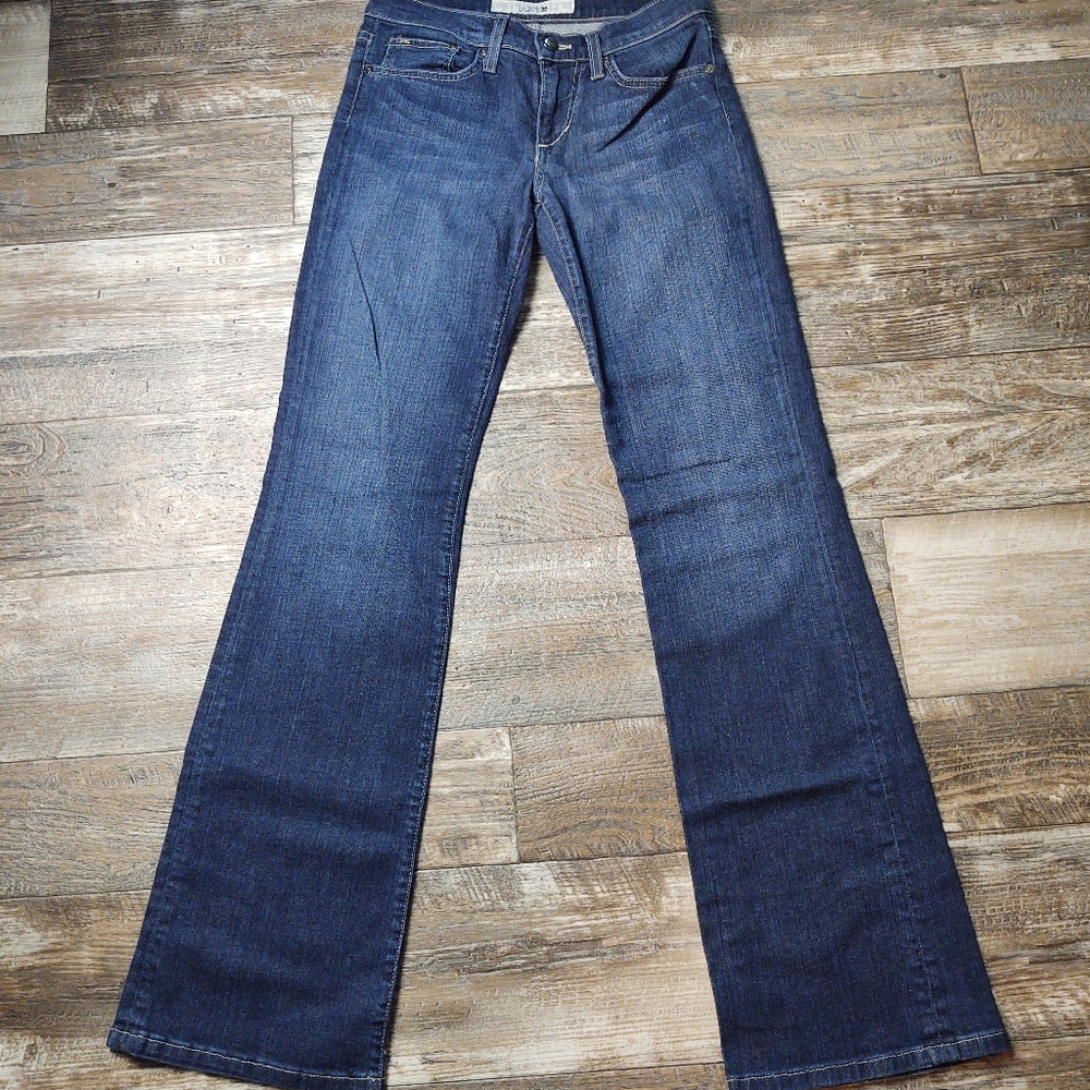 🌟Joe's Mid-rise Bootcut Jeans size 28